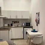 Alice 1 In Blaha Lujza Square Apartmán *